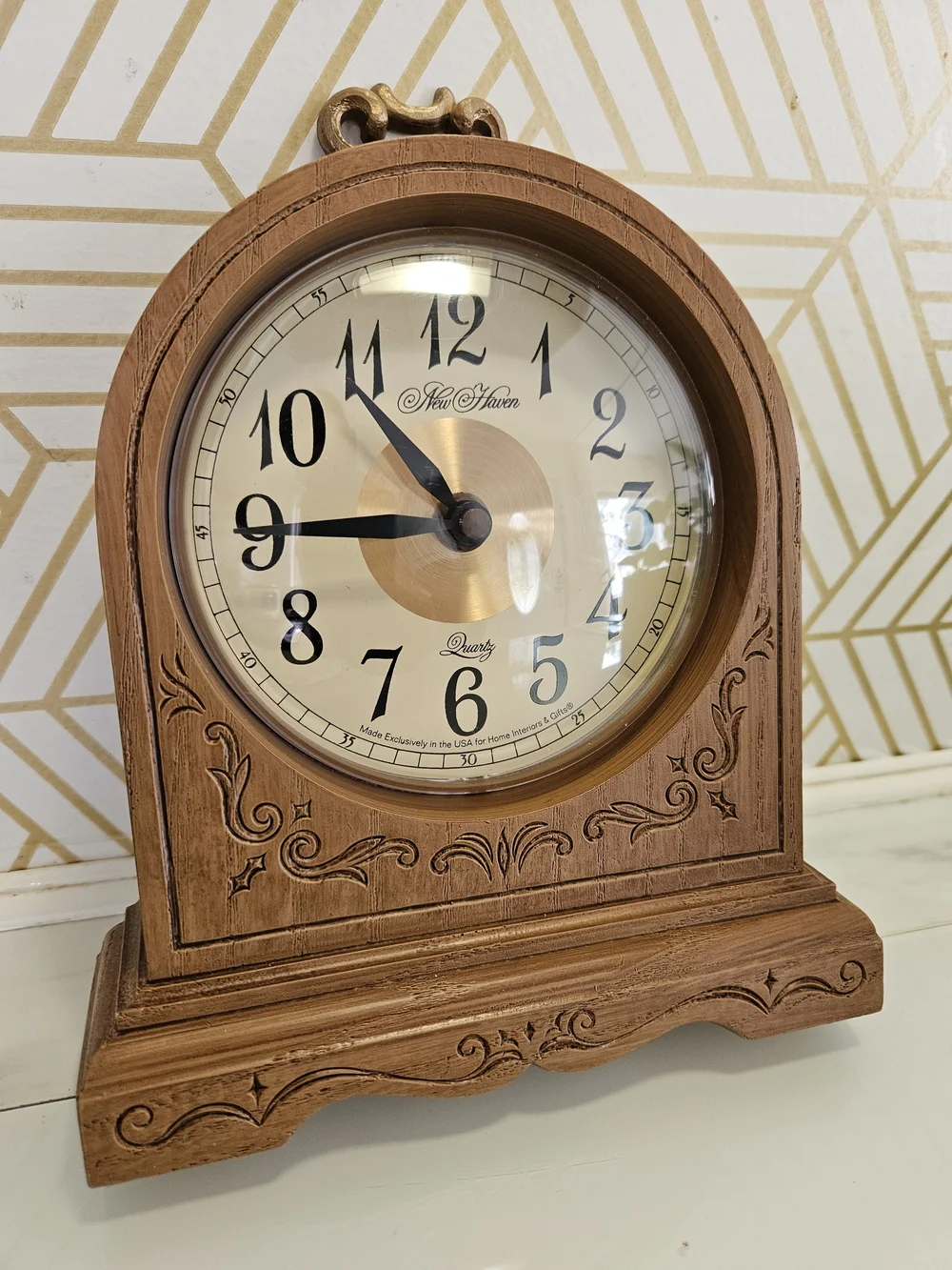 Home Interiors Brown Wood Decorative Mantel Clock
